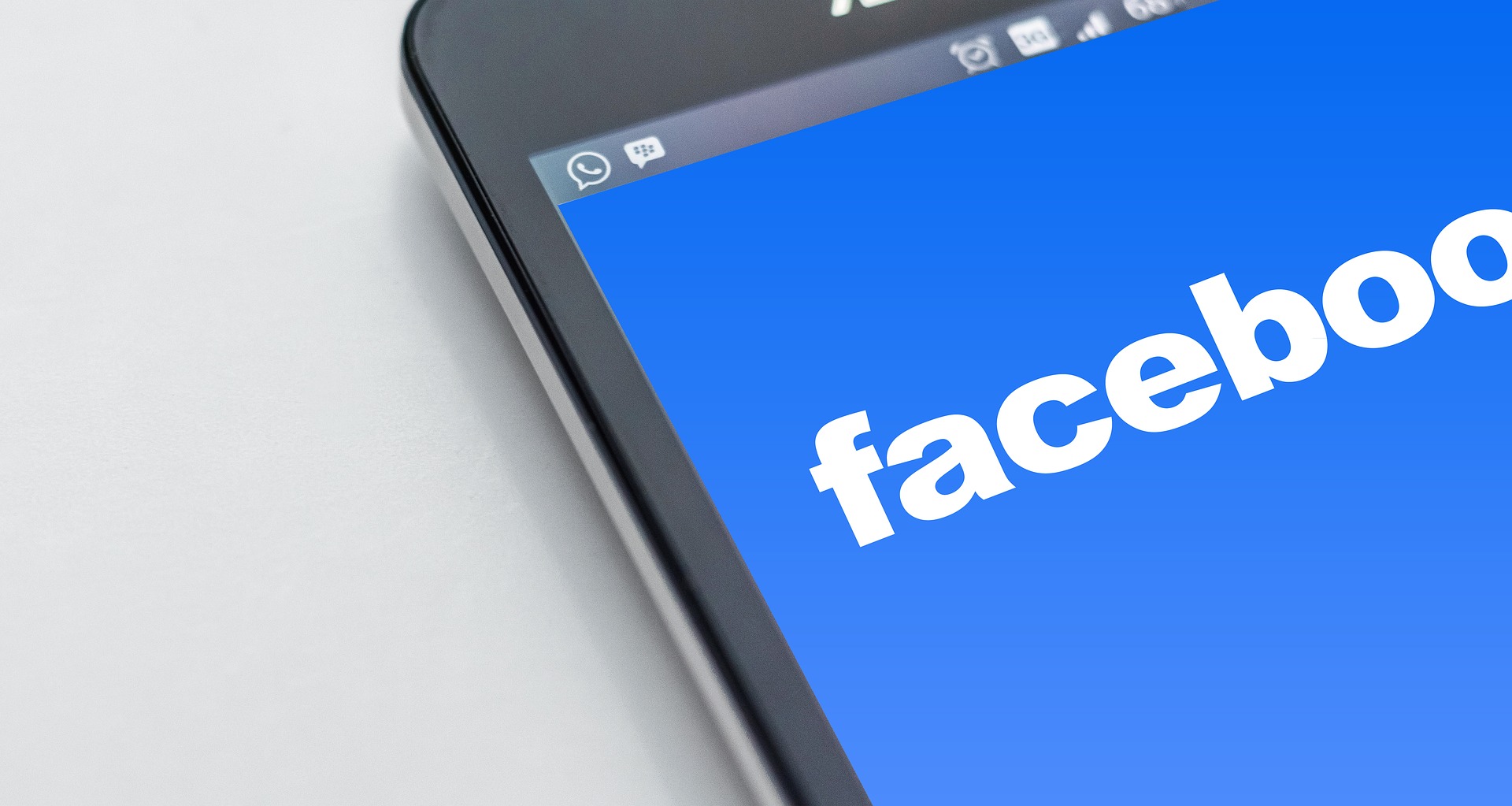 Payroller-Facebook-Group