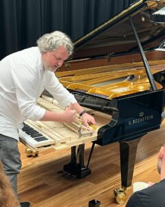 Gospel Pianos with Payroller